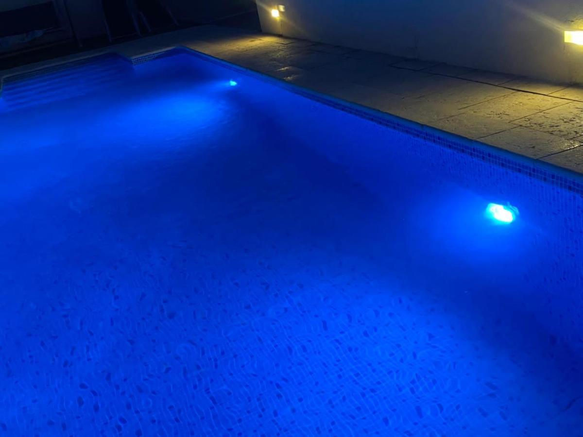Willa Casa Con Gran Piscina Particular Cerca Playa Torredembarra Zewnętrze zdjęcie