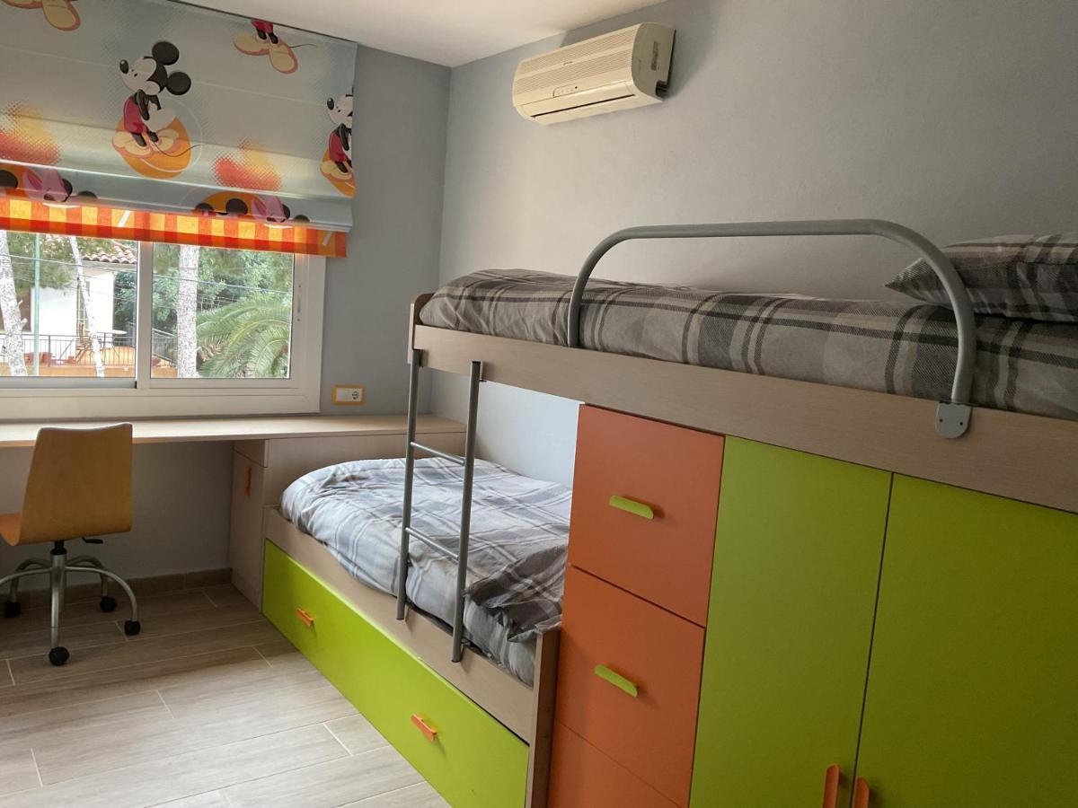 Willa Casa Con Gran Piscina Particular Cerca Playa Torredembarra Zewnętrze zdjęcie